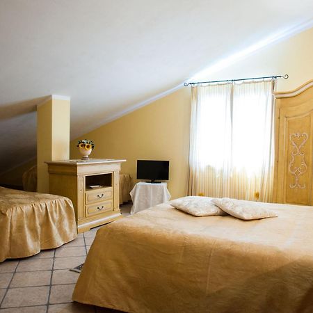 סן מאורו צ'ילנטו Villa Bernadette חדר תמונה