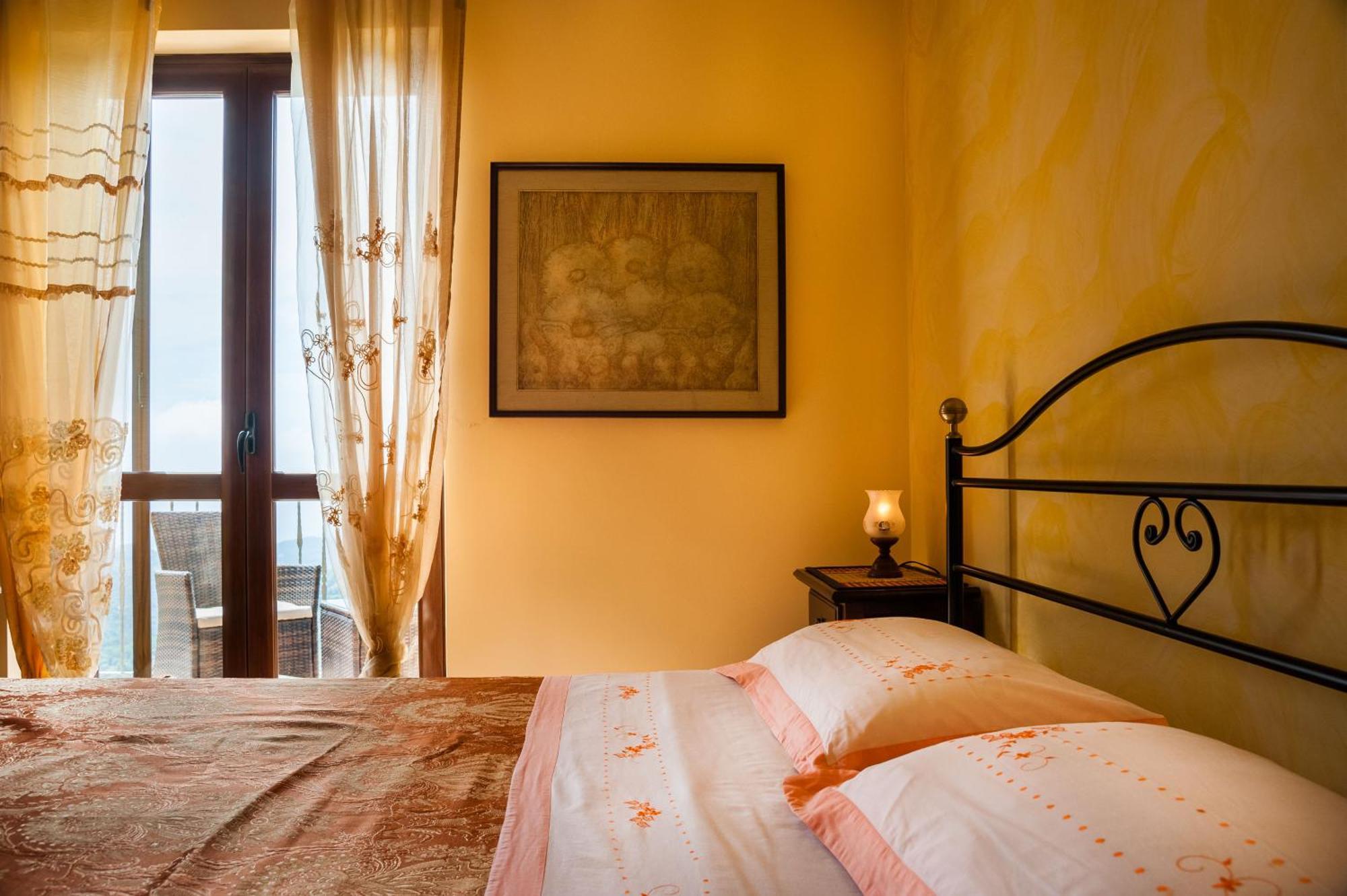 סן מאורו צ'ילנטו Villa Bernadette חדר תמונה