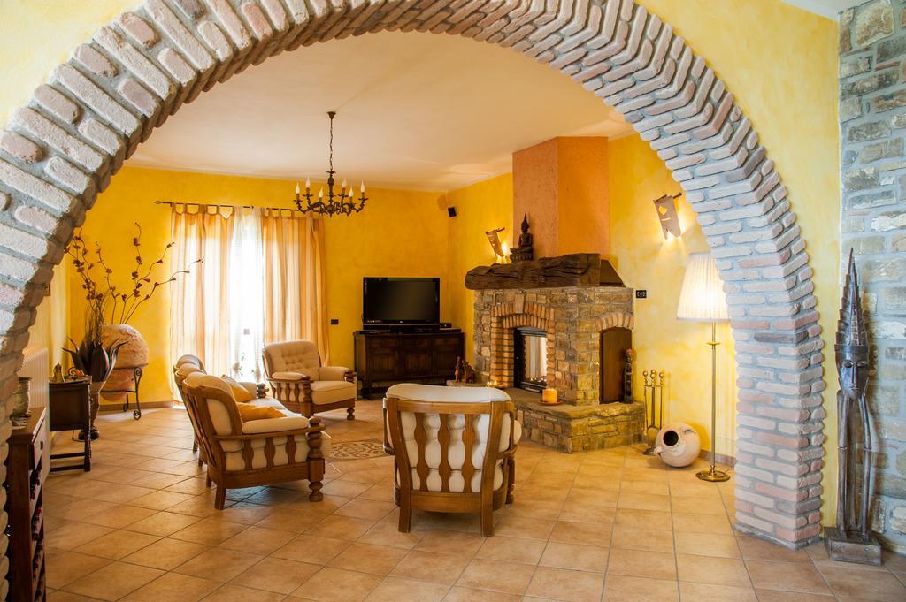סן מאורו צ'ילנטו Villa Bernadette מראה חיצוני תמונה